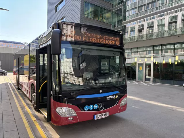 Im Sommer wird wieder der Schienenersatzverkehr durch Wien rollen. Grund dafür ist eine Teilsperre der S-Bahn-Stammstrecke. Doch auch bei den Wiener Linien wird gewerkelt. | Foto: Johannes Reiterits/MeinBezirk