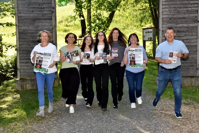Der Kultursommer startet am 21. Juni 2025 in den Holzwelten Pabneukirchen mit einem Kabarett. 4 Juli 2025 Konzert. 12. Juli 2025 Kino. Mit Vorprogrammen und regionalen Köstlichkeiten.  | Foto: Robert Zinterhof