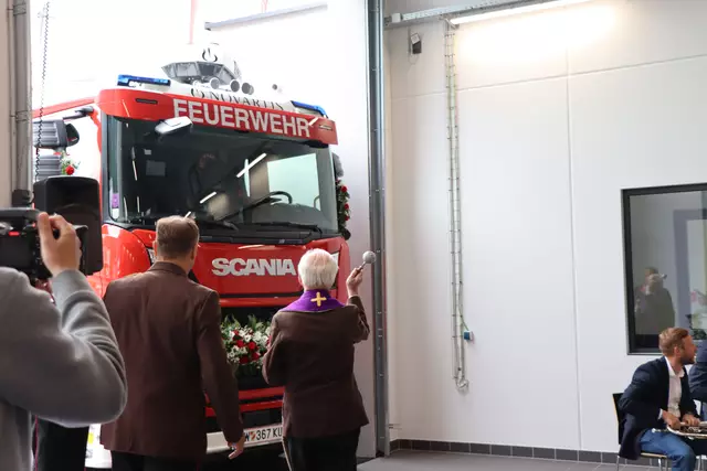 Der Neuzuwachs unter den Einsatzfahrzeugen bringt 26 Tonnen auf die Waage und hat eine Motorleistung von 500 PS.  | Foto: Nimpf