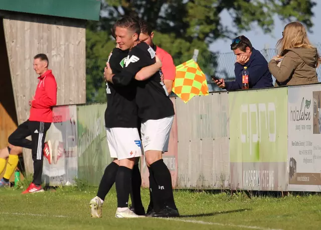 Nach drei Jahren Fussball-Pause feiert Sebastian Schmdit sein Comeback. | Foto: SK Eggenburg