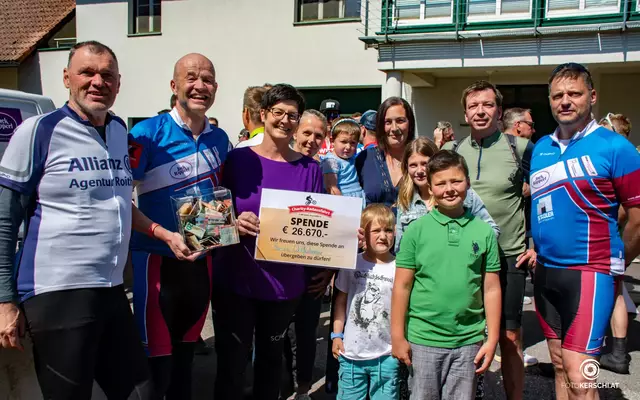 Man kann immer noch spenden. | Foto: Fotokerschi