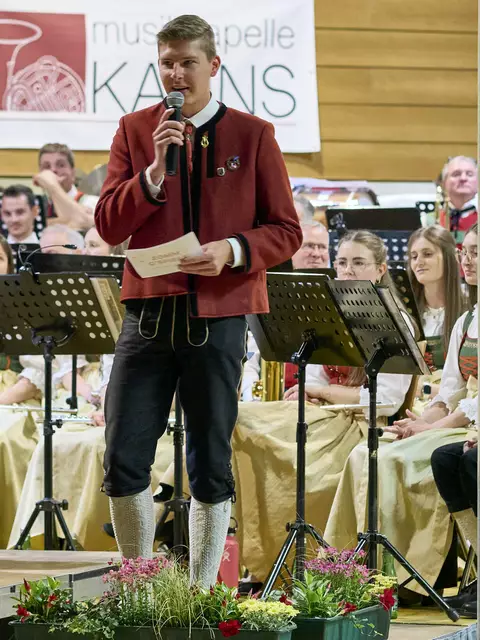 Obmann Fabian Schranz Dankt den Sponsoren und Gönnern beider Kapellen. | Foto: Thomas Waldegger