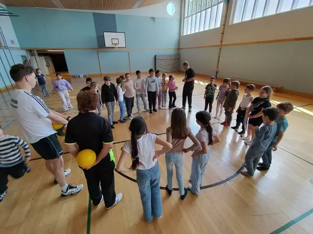 Nun auch in der Volksschule Regenbogenschule in Wien – Ran an die Platte!