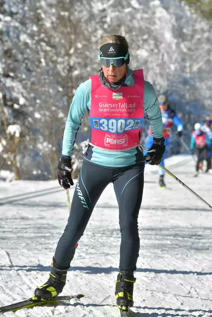 Auch an Langlaufwettkämpfen nimmt Daniela teil. | Foto: privat -Daniela Entner