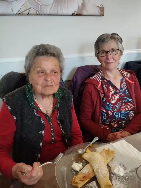 Susanne Stangl (links) aus Gams – stolze 90 Jahre alt  | Foto: Frank