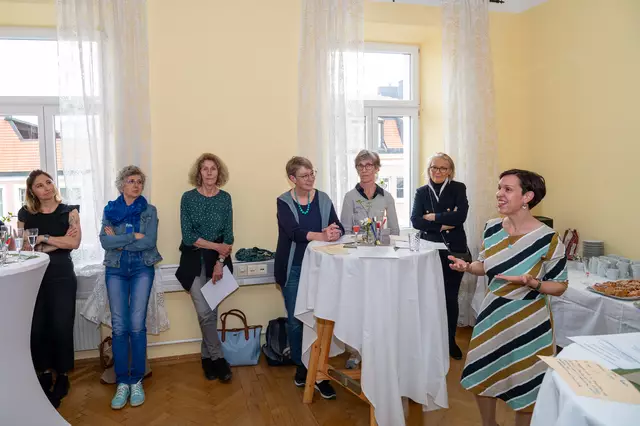 Austausch, Motivation und Freude begleiteten die Auftaktveranstaltung der Caritas | Foto: Charly Lahmer
