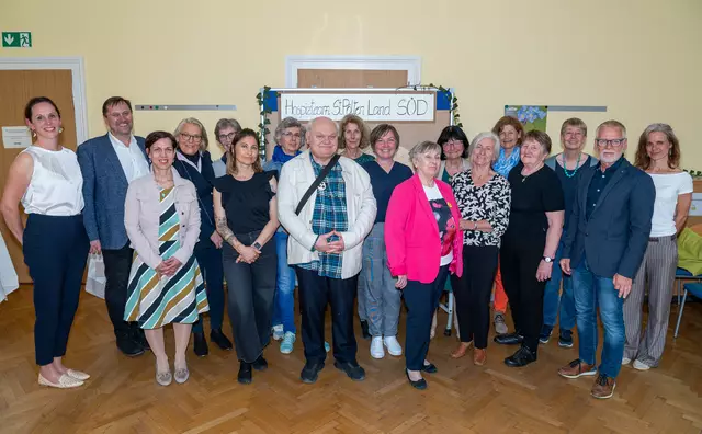 Die Caritas St. Pölten feiert sein neues Mobiles Hospizteam für die Region | Foto: Charly Lahmer