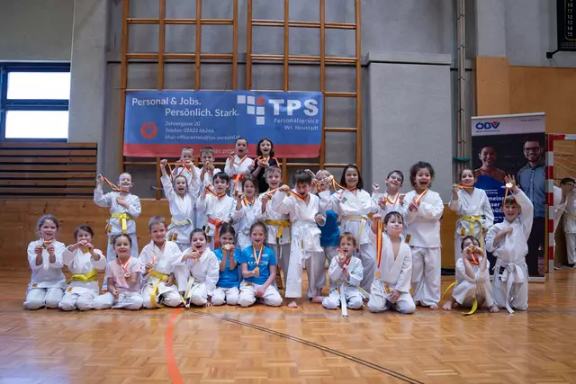 Insgesamt konnten die Frieways-Teilnehmenden 83 Medaillen ergattern, darunter 16 Landesmeister- und sechs Cuptitel. | Foto: Christoph Kaltenbacher