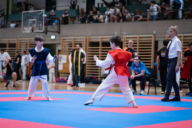 Angefeuert wurden die Sportlerinnen und Sportler von Freunden, Eltern und Großeltern. | Foto: Christoph Kaltenbacher
