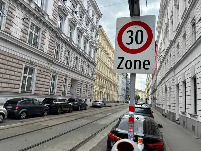 An der Kreuzung Mühlfeldgasse/Fugbachgasse kommt es in der Leopoldstadt immer wieder zu brenzligen Situationen – und das trotz 30er-Zone. | Foto: Matthias Pandrea