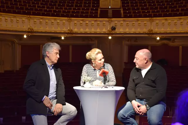 Michael Kraus, Daniela Fally und Rudi Roubinek. | Foto: Preineder