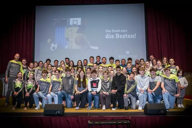 Die SU Kufstein feiert das Sportevents des Jahres 2024 (Kufsteiner Schwimmfest). | Foto: Foto: Aguilera
