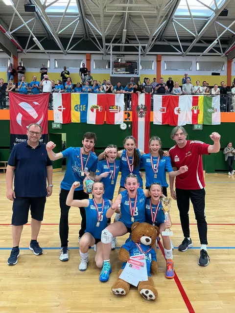 Im Finale holten sich die U14 Mädels den Staatsmeistertitel. | Foto: Unionvolleys Bisamberg-Hollabrunn