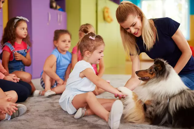 Das TiKo veranstaltet ein Sommercamp für tierliebe Kinder. (Symbolfoto) | Foto: stock.adobe.com/at/gpointstudio