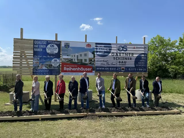 Der Spatenstich leitete das neue Wohnprojekt der OSG in Andau ein. | Foto: OSG