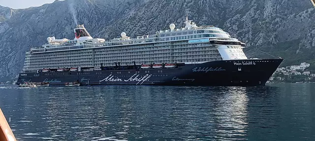 Kreuzfahrten sind attraktiv für Familien – bei gewissen Anbietern dürfen Kinder sogar bis 17 Jahre kostenlos mitfahren. | Foto: urlaubsreif