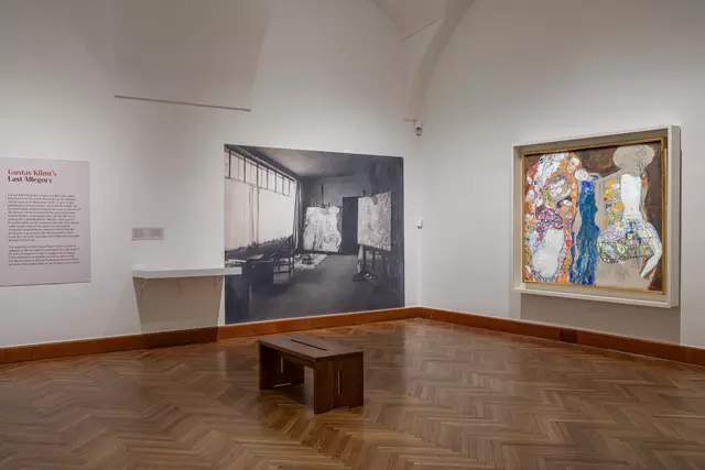Blick in die Ausstellung "Im Blick: Gustav Klimt. Die Braut" im Oberen Belvedere. | Foto: Johannes Stoll / Belvedere, Wien