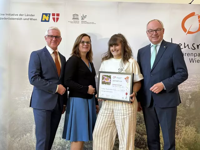 Biosphärenpark-Direktor Andreas Weiß, Wiener Landtagsabgeordnete Andrea Mautz, Helene Doschek und Landeshauptfraustellvertreter Stephan Pernkopf. | Foto: Marlene Trenker