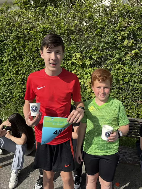 Nach dem Lauf gab's eine kleine Stärkung. | Foto: Eichhorn