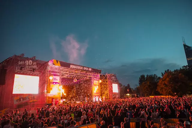 An den kommenden zwei Wochenenden treten fast 50 Acts vor 65.000 Besuchenden beim Donauinsel Open Air 2025 auf. (Archiv) | Foto: Renate Steinberger/El Shaddai Photography