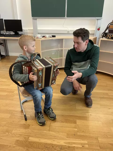 Zahlreiche interessierte Besucher kamen letzten Samstag zum Tag der offenen Tür in die Musik- und Kunstschule Waidhofen/Ybbstal, im Schulzentrum Plenkerstraße. | Foto: Musik- und Kunstschule Waidhofen/Ybbstal