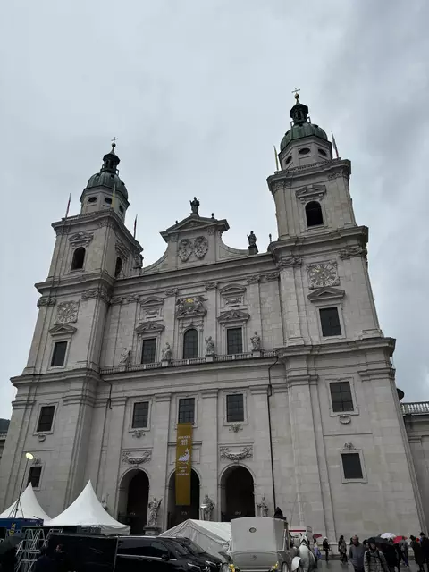 Auch der Dom wartet mit einem Programm für die Besucherinnen und Besucher der Langen Nacht der Kirchen auf.  | Foto: Lisa Gold