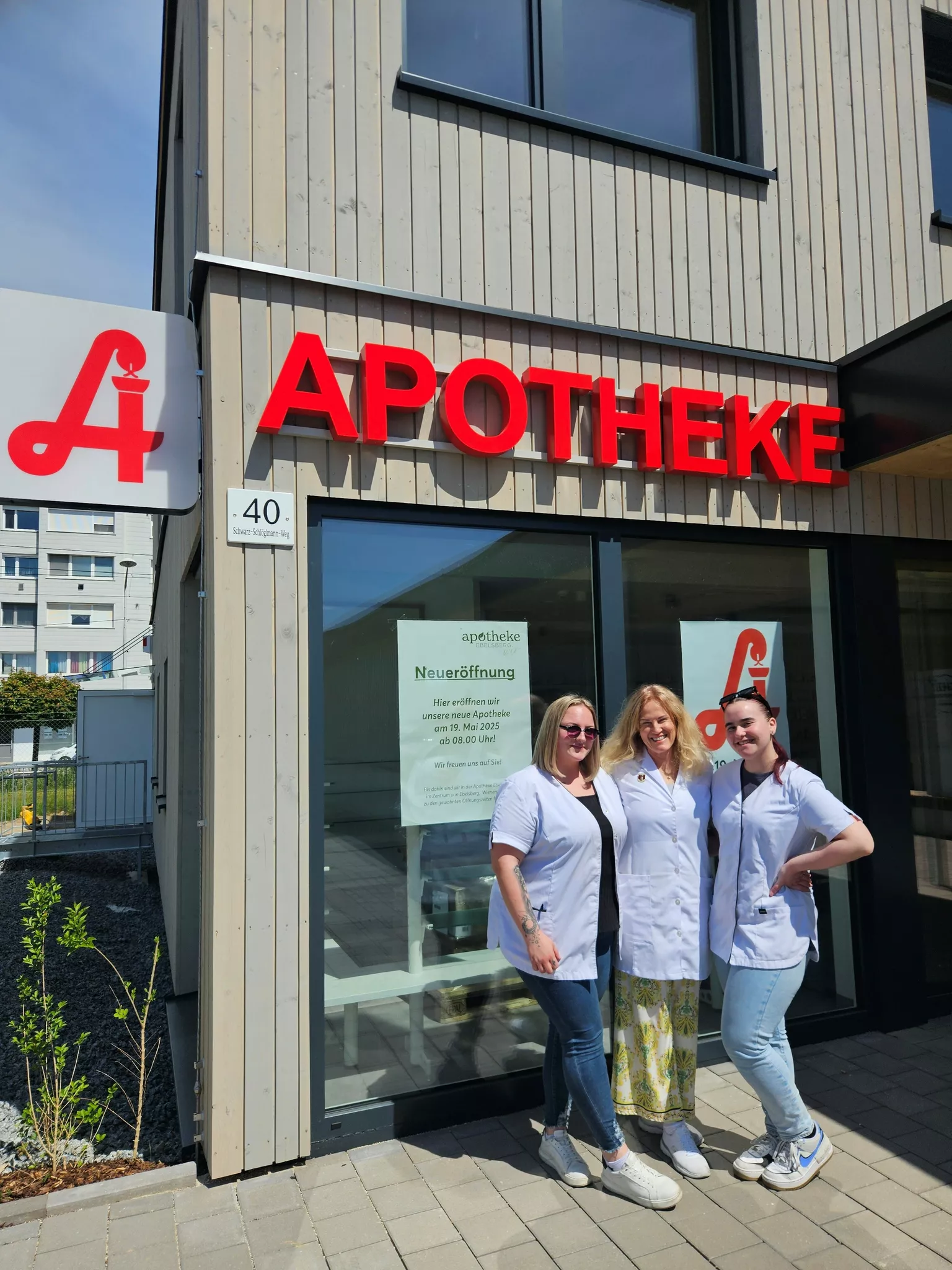 kristall apotheke im gesundheitszentrum inh isolde grabner