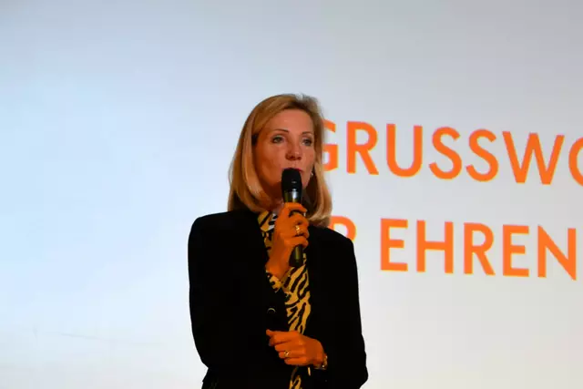 Bezirkshauptfrau Doris Bund | Foto: Rotes Kreuz/Schrempf-Güttinger