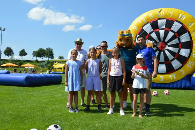 Ex-Skirennläufer Marc Digruber beim Regionssporttag 2024 in Großrußbach. | Foto: SPORTLAND Niederösterreich