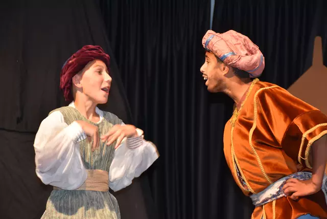 Ali Baba und die 40 Räuber. Kinder-Theater der Liedertafel Pabneukirchen mit einer "Pabneukirchner" Fassung.  | Foto: Robert Zinterhof