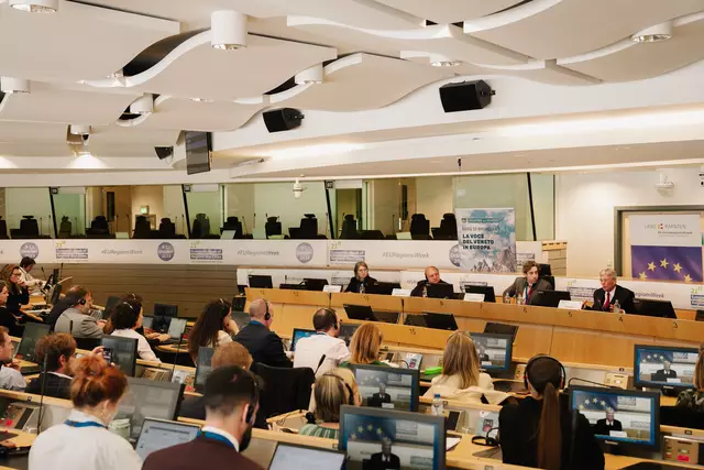 LH Kaiser war in Brüssel in Diskussion mit der polnischen Staatssekretärin über zukünftige Verteilung von EU-Geldern. | Foto: Illias Teirlinck