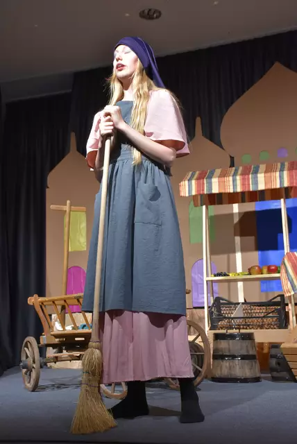 Ali Baba und die 40 Räuber. Kinder-Theater der Liedertafel Pabneukirchen mit einer "Pabneukirchner" Fassung.  | Foto: Robert Zinterhof