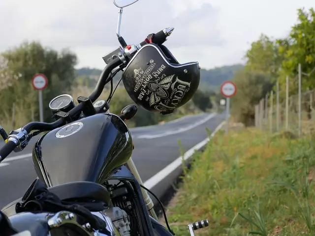 Bereits wenige Kilometer mit dem falschen Sprit können zu erheblichen Schäden an Einspritzanlage, Hochdruckpumpe und Motor führen.  | Foto: Symbolbild: pixabay.com