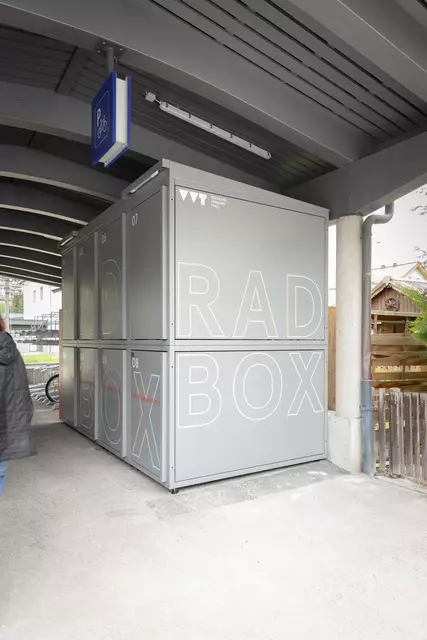 Die Fahrradboxen können online auf www.radbox.vvt.at ganz flexibel und kostengünstig tage-, wochen- oder jahresweise gebucht werden. | Foto: Verena Hörtnagl