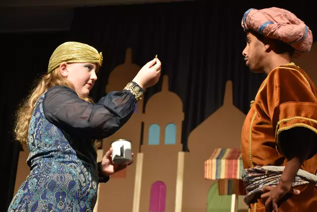 Ali Baba und die 40 Räuber. Kinder-Theater der Liedertafel Pabneukirchen mit einer "Pabneukirchner" Fassung.  | Foto: Robert Zinterhof