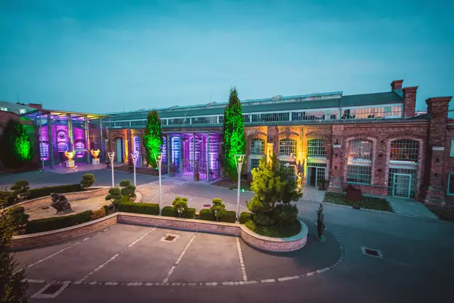 Nach Aufregung um eine verfrühte Sperrstunde vergangenes Jahr teilt Arcadia Live jetzt mit, in dieser Sommersaison gar keine Outdoor-Events in der Metastadt zu veranstalten. | Foto: MetaStadt