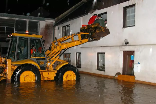 Zwei Fluten, im Mai und Juli 2005, richteten in Pabneukirchen große Schäden an. Kastenhofer. | Foto: Robert Zinterhof