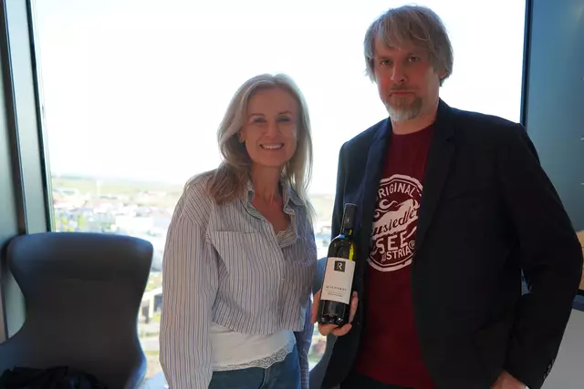 Zuzana ist die Gewinnerung des "Lukas Pellmann großem Lesungsquiz" - Herzliche Gratulation! | Foto: Andrea Glatzer