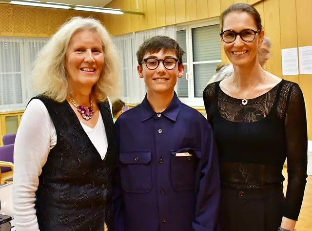 Kons. Ingeborg Aigner (li) mit Enkel und Tochter