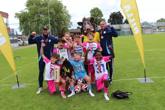 Der SV Hartberg bei der Siegerehrung | Foto: Edith Ertl