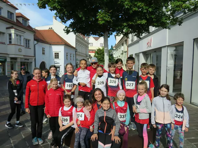 Zahlreiche Kinder zeigten ihre Freude am Laufen.  | Foto: Lena Palatin