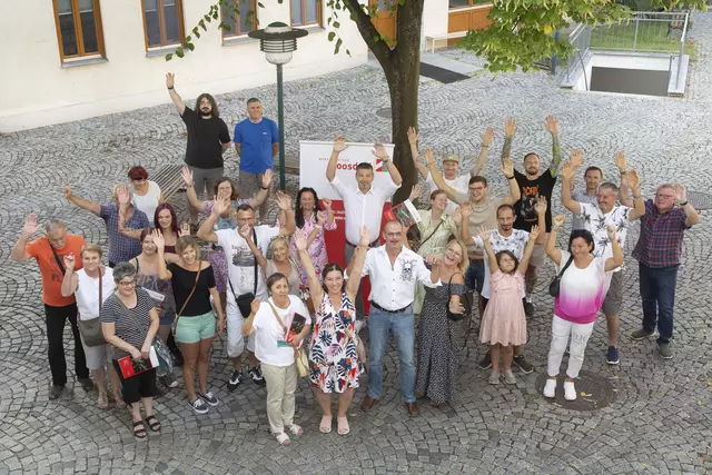 In Loosdorf werden die neuen Bewohner bei den Willkommenstreffen herzlich empfangen.  | Foto: MACHERfotografie