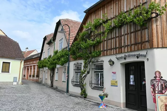 Altes Schlosserhaus am Florianiplatz