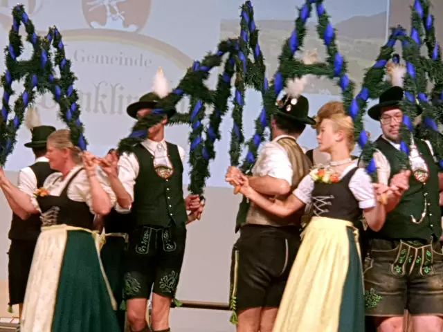 Reigentanz | Foto: A. Platschka