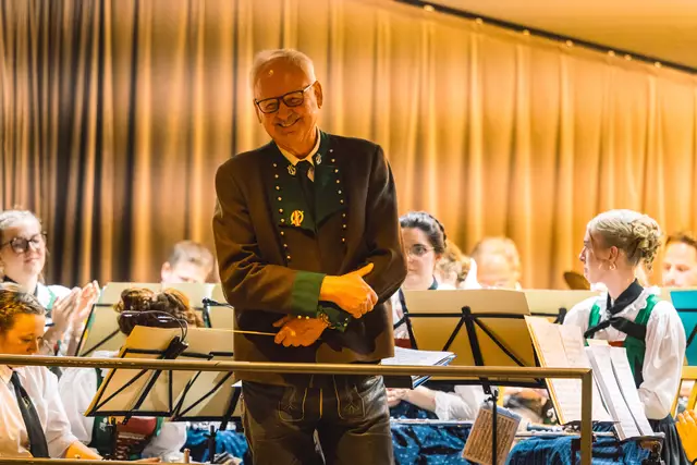 Neu in den Reihen der MK Schönberg Kapellmeister Alfons Tanzer aus Ellbögen | Foto: Pernsteiner