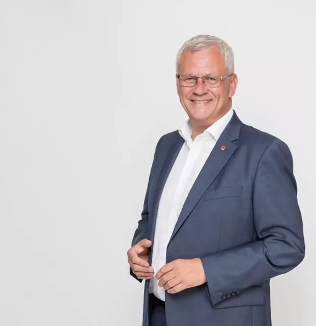 Eisenstadts Bürgermeister Thomas Steiner: "Öffentliche Grünflächen mit der Widmung „Grünland“ im Eigentum der Stadt dürfen künftig nicht ohne Zustimmung des Gemeinderats versiegelt oder umgewidmet werden." | Foto: Thomas Steiner