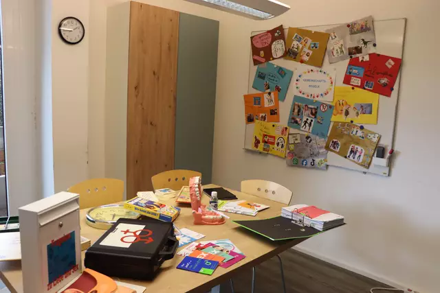 Beim großen Jubiläumsfest in Bad Häring durften Besucherinnen und Besucher hinter die Kulissen blicken und die verschiedenen Themenräume besichtigen. | Foto: Nimpf