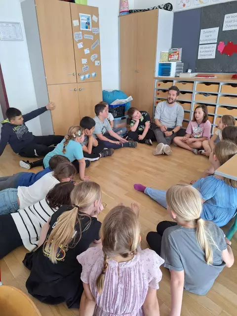 Die jungen Volksschülerinnen und -schüler sind schon sehr interessiert an der digitalen Welt. | Foto: VS Voitsberg