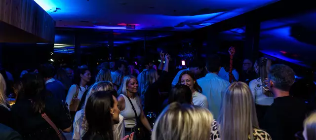Das Business Clubbing revolutioniert die Idee des klassischen "Feierabend-Biers". | Foto: Northlight GmbH