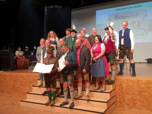 Delegation  der Unterzeichnenden  | Foto: A. Platschka